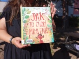 "Jak to chodí v mraveništi"- knihovnice u Sluníček a Kuřátek. MŠ Pastelka